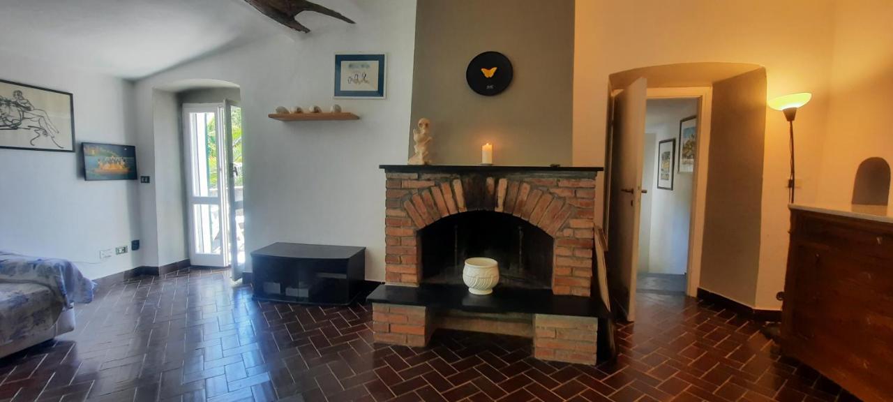 Vecchio Mulino Fontona Girasole Apartment Chiesanuova  Luaran gambar